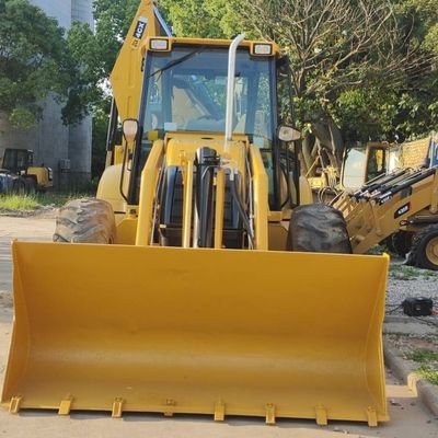 74.6kW JCB 4CX Χρησιμοποιούμενος φορτιστής Κίτρινος 4378kg Ανυψώτης μεταχειρισμένος φορτιστής backhoe τροχός Κινείται