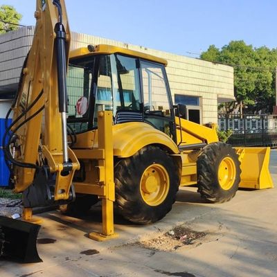 74.6kW JCB 4CX Χρησιμοποιούμενος φορτιστής Κίτρινος 4378kg Ανυψώτης μεταχειρισμένος φορτιστής backhoe τροχός Κινείται