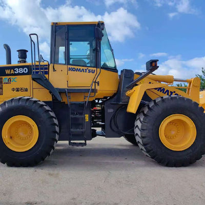 Βαρύ φορτίο 146kW Komatsu WA380 Χρησιμοποιούμενο φορτιστή τροχών 5 τόνων φορτίο για τη γεωργία