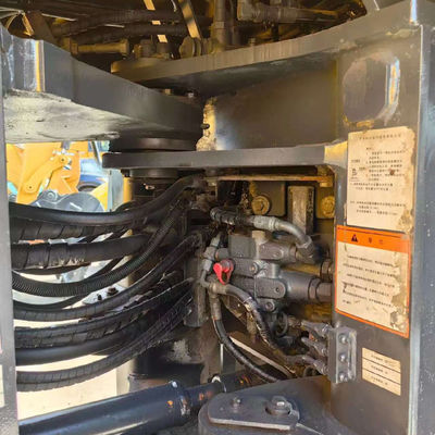 Βαρύ φορτίο 146kW Komatsu WA380 Χρησιμοποιούμενο φορτιστή τροχών 5 τόνων φορτίο για τη γεωργία