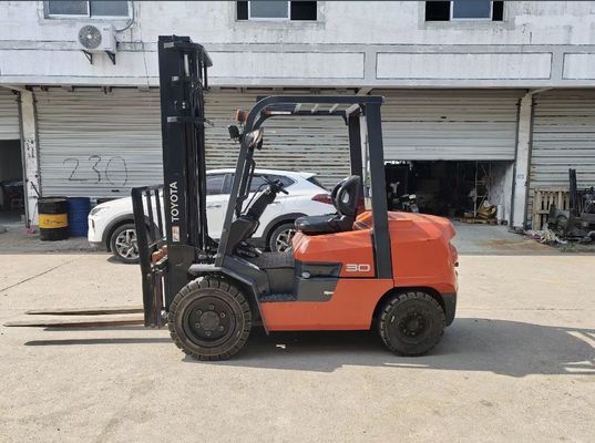 148kw 3 τόνων Toyota 30 Χρησιμοποιούμενο ανεμοφόρο, κινητήρας ντίζελ 2ο χειροκίνητο ανεμοφόρο